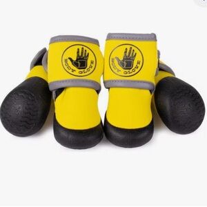 Brand New Body Glove Paw Protector Booties Dog Boots in Yellow Medium